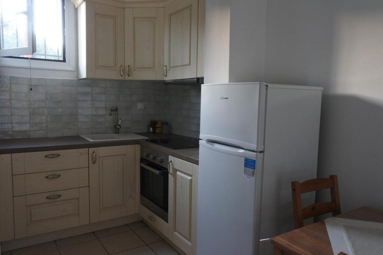 Eleon Apartment Frinion Exterior photo